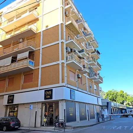 A Due Passi Dalla Sabbia Fine Apartamento Cefalù